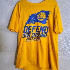 Gently worn men's golden state warriors T-shirt